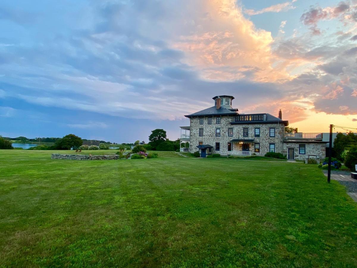Stone House Inn Little Compton Dış mekan fotoğraf
